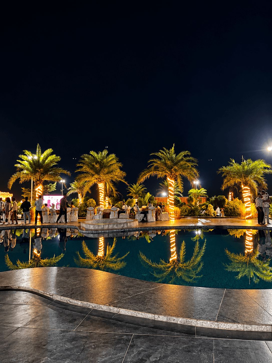 Engagements, Birthdays & Anniversaries at ASR Convention & Resort